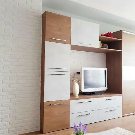 Апартамент Зорница Apartment